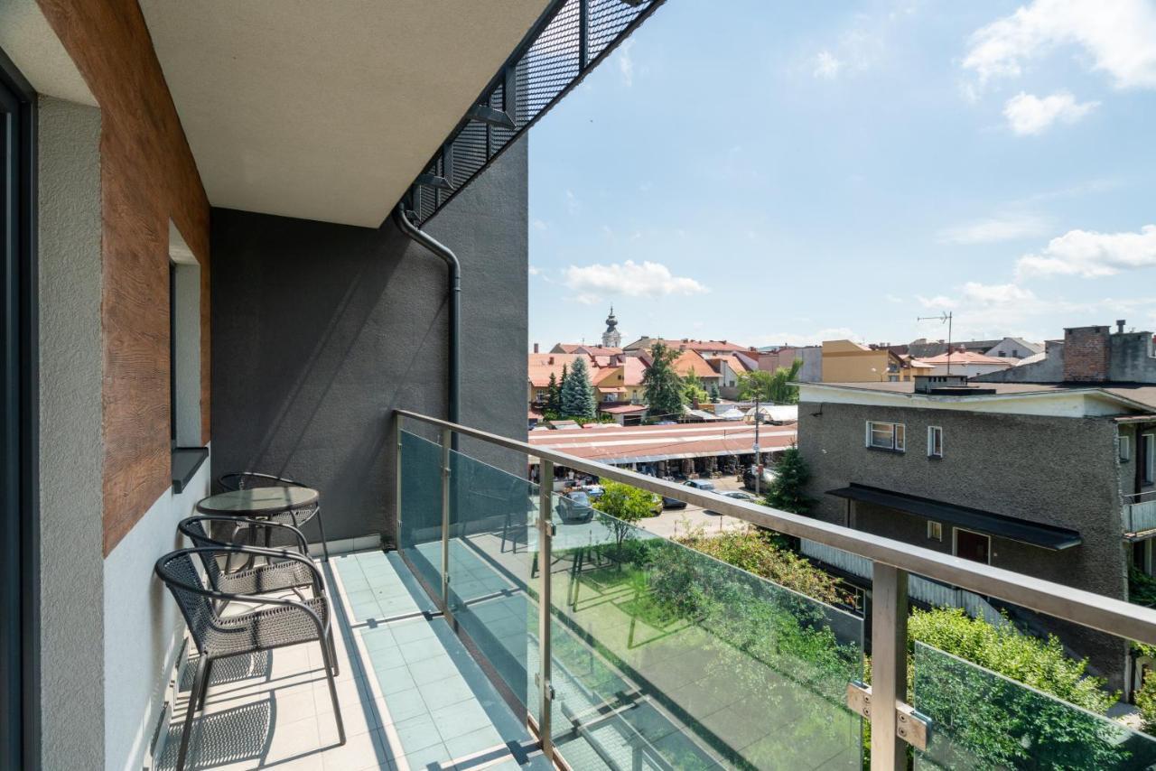 Apartament Apartament Deluxe Wadowice Zewnętrze zdjęcie